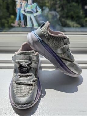 Nautica Girls' Gray and Lilac Mesh Athletic Sneakers size 11
